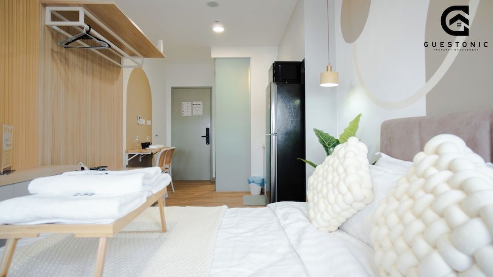 Deluxe Studio, City View