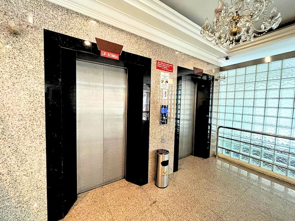 Elevator