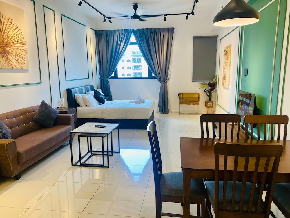 Chambers Residence KLCC By DIN Deluxe Studio Suite, City View 12