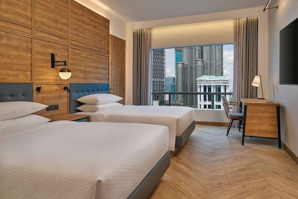 Executive Suite, 2 Double Beds, City View