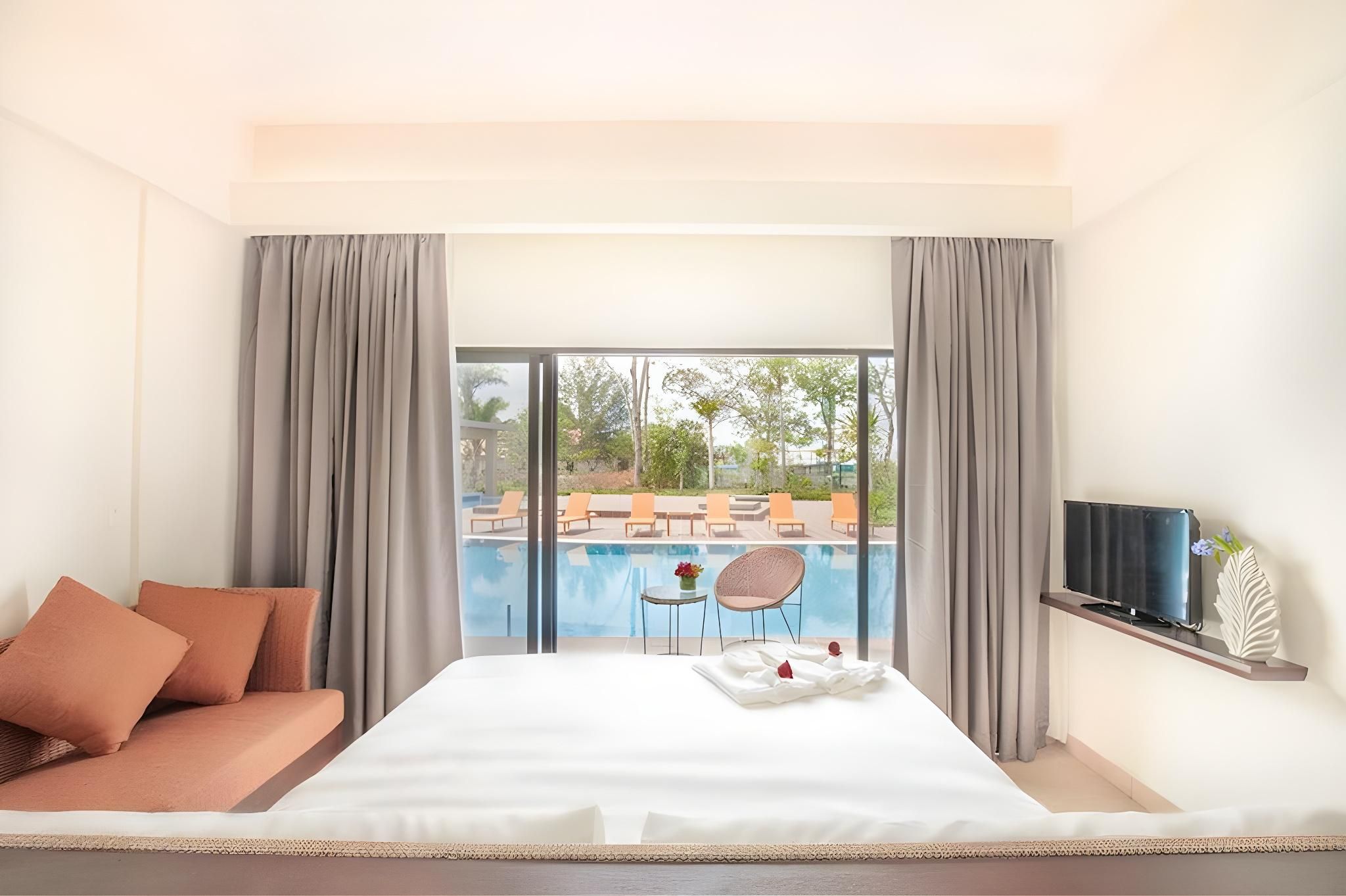 Camar Resort Langkawi Deluxe King - Pool Wing 2