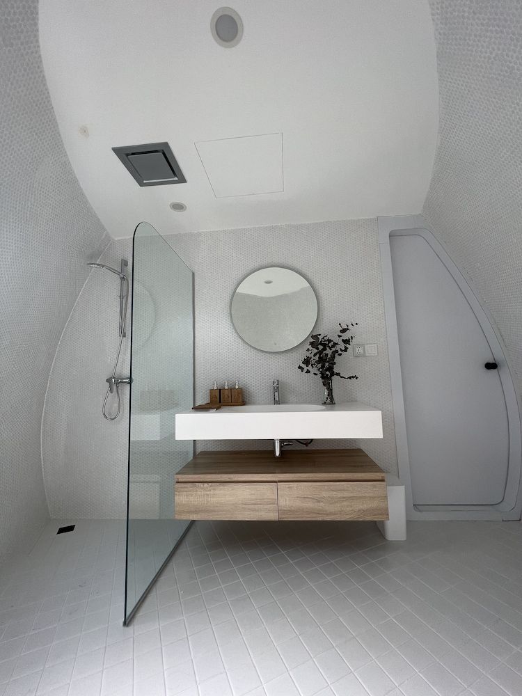 Found Mansion Garden View Room with Shared Pool 15