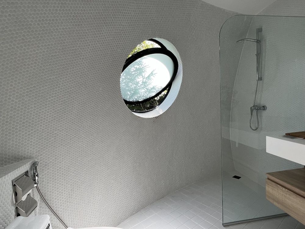 Found Mansion Garden View Room with Shared Pool 16