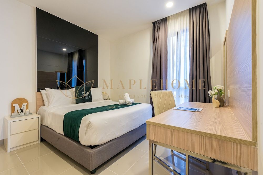Royal Suite, 3 Bedrooms, Balcony