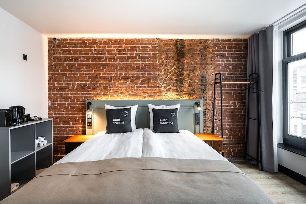 Limehome Amsterdam Leidsekruisstraat Comfort Queen Room 3