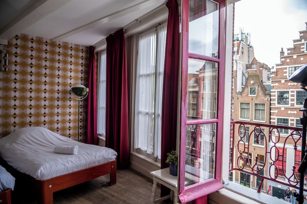 Hotel & bar Royal taste Amsterdam City Double Room 4