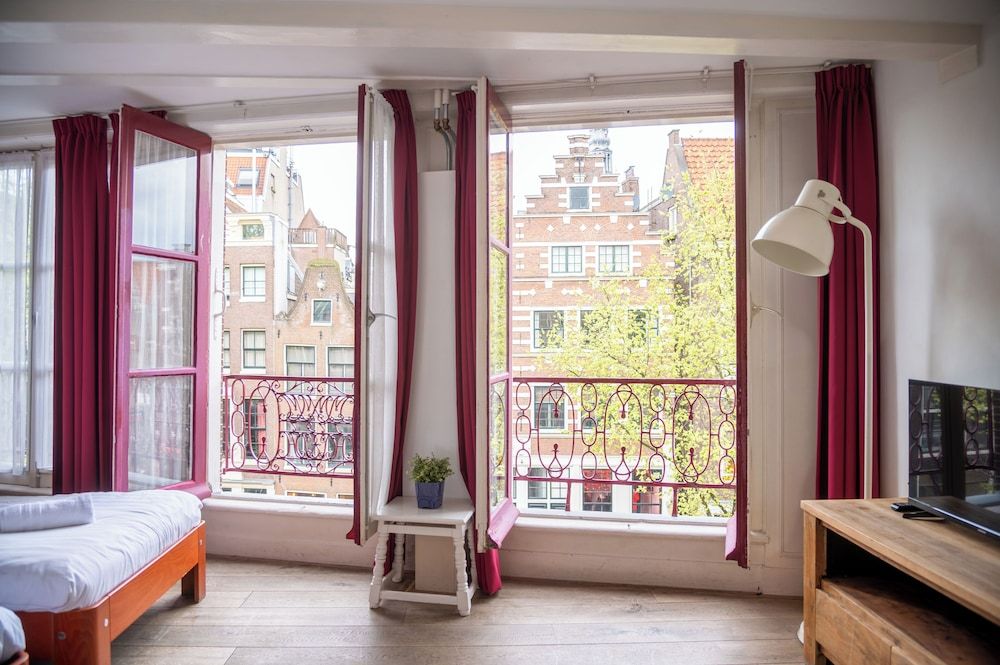 Hotel & bar Royal taste Amsterdam City Double Room 3