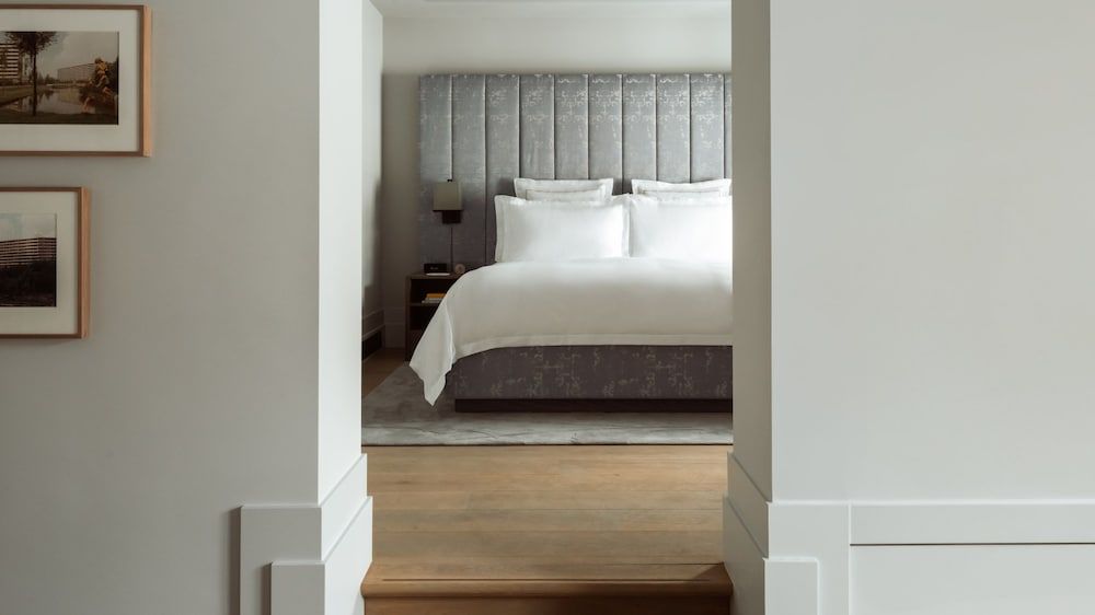 Rosewood Amsterdam Deluxe Room