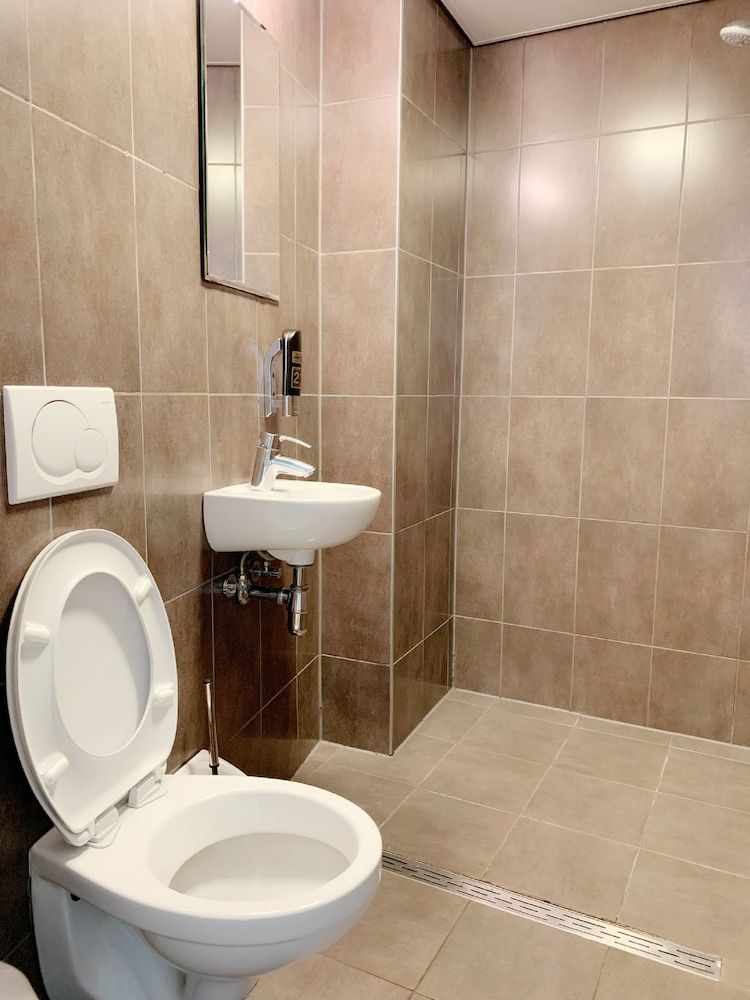 Hostel The Globe Triple Room 3