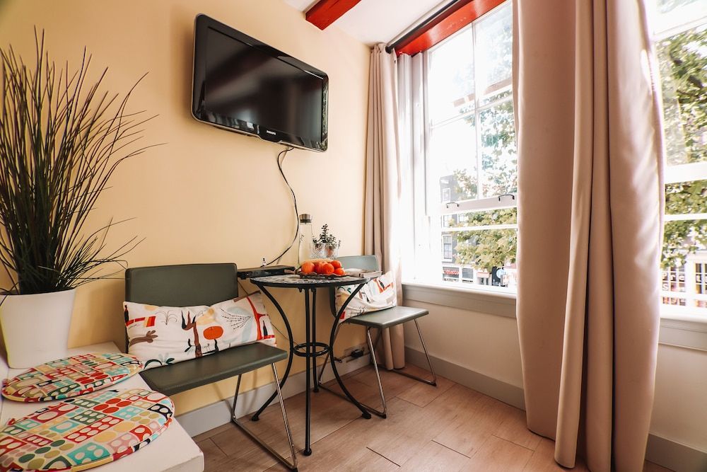 Sunflower Amsterdam Design Double Room, City View 11