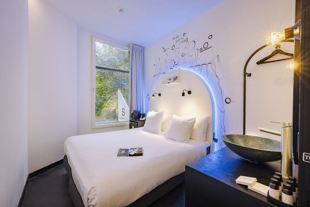 SUPPER Hotel 'La Neige' by SUPPER 2