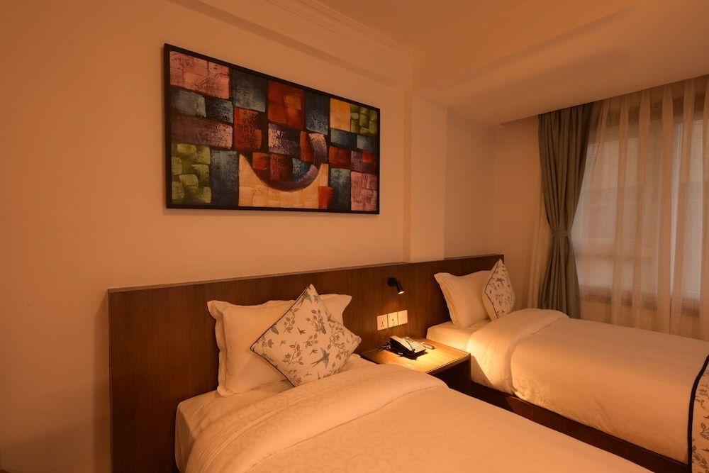 Superior Twin Room