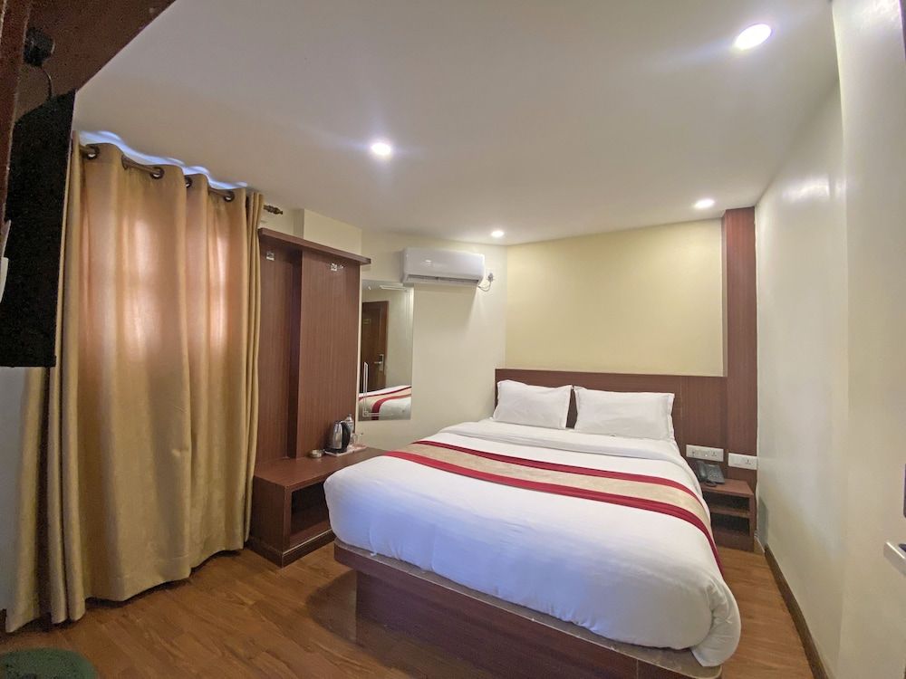 Hotel DipJyoti Standard Double Room 2