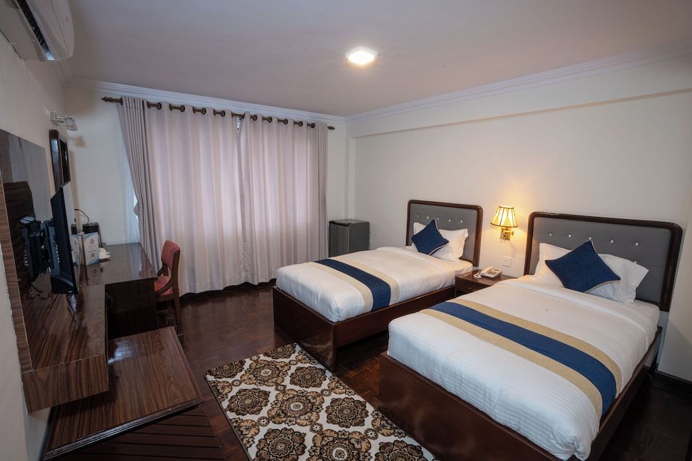 Deluxe Double or Twin Room