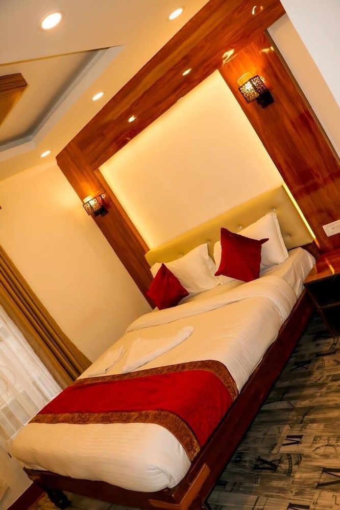 Thani Boutique Hotel