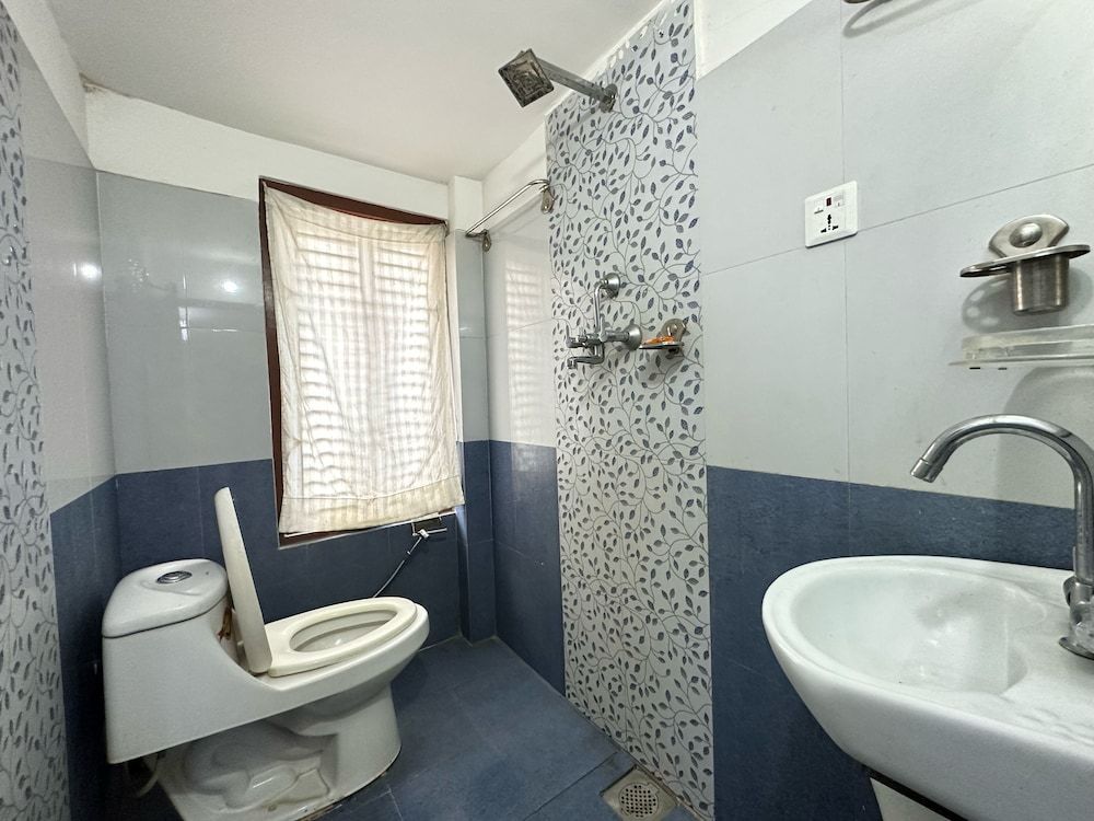 Hotel Yog Darshan Family Room, 2 Bedrooms, Allergy Friendly 6