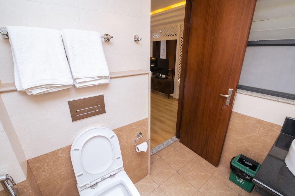 Hotel Ama-La, Thamel, Kathmandu Deluxe Double Room 5