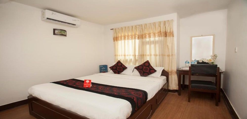 Deluxe Single Room