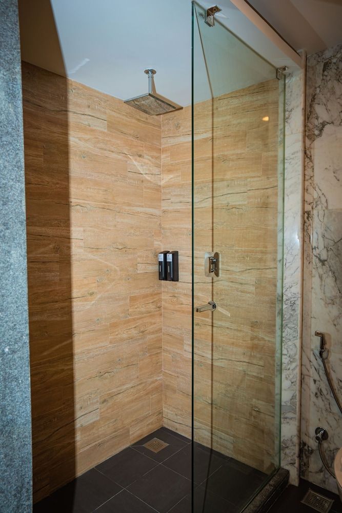 Hotel Barahi Kathmandu Deluxe Double Room, 1 Bedroom 8