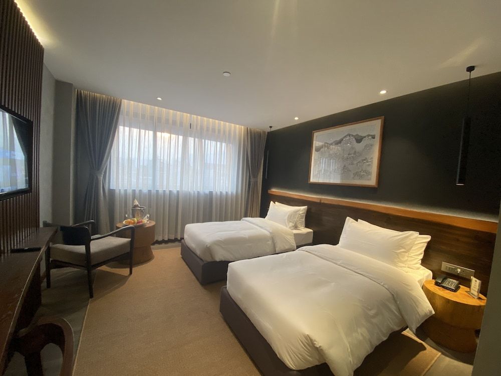 Hotel Barahi Kathmandu Deluxe Twin Room, 1 Bedroom 4