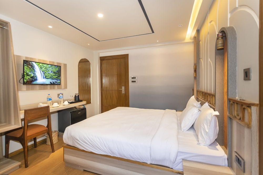 Ananta Home Deluxe Double Room 5