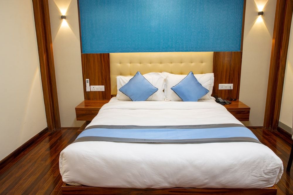 HOTEL DREAMS CONNECT Superior Double Room 3