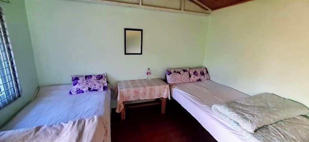 Moonlight Homestay And Camping Site Basic Double Room, 2 Bedrooms, Mountain View 3