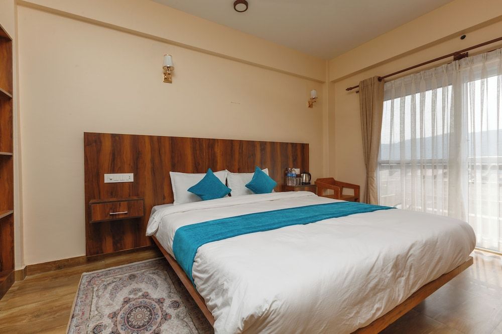 Shekhar's Place Double Room, Mountain View 5