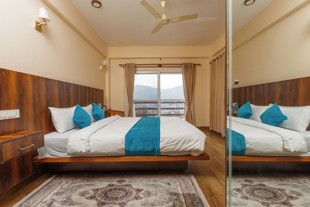 Shekhar's Place Double Room, Mountain View 4