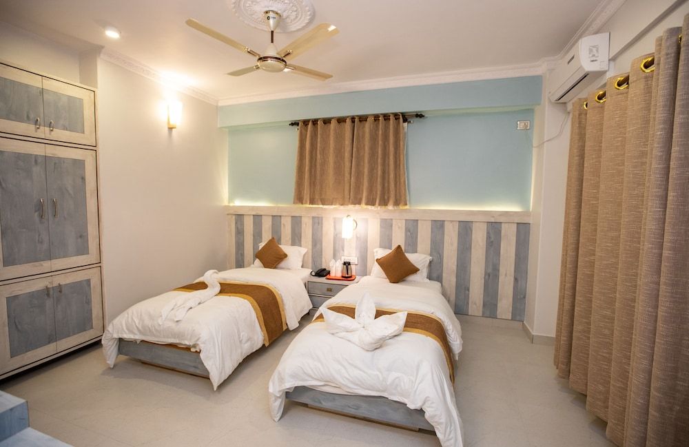 Hotel Visitors Inn, Pokhara Deluxe Double Room, 1 King Bed