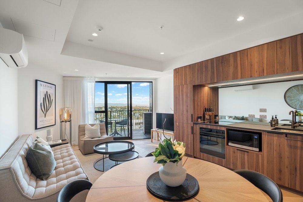 Greenhouse Apartments by Urban Rest One Bedroom Open Plan Apartment with Parking 4