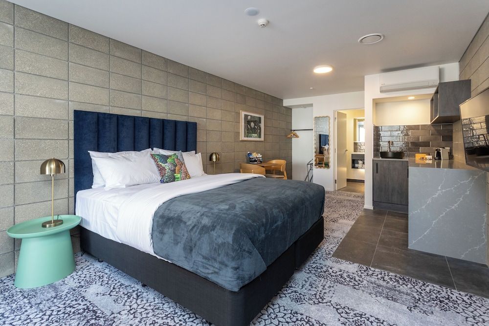 Arluxia Standard Studio 4