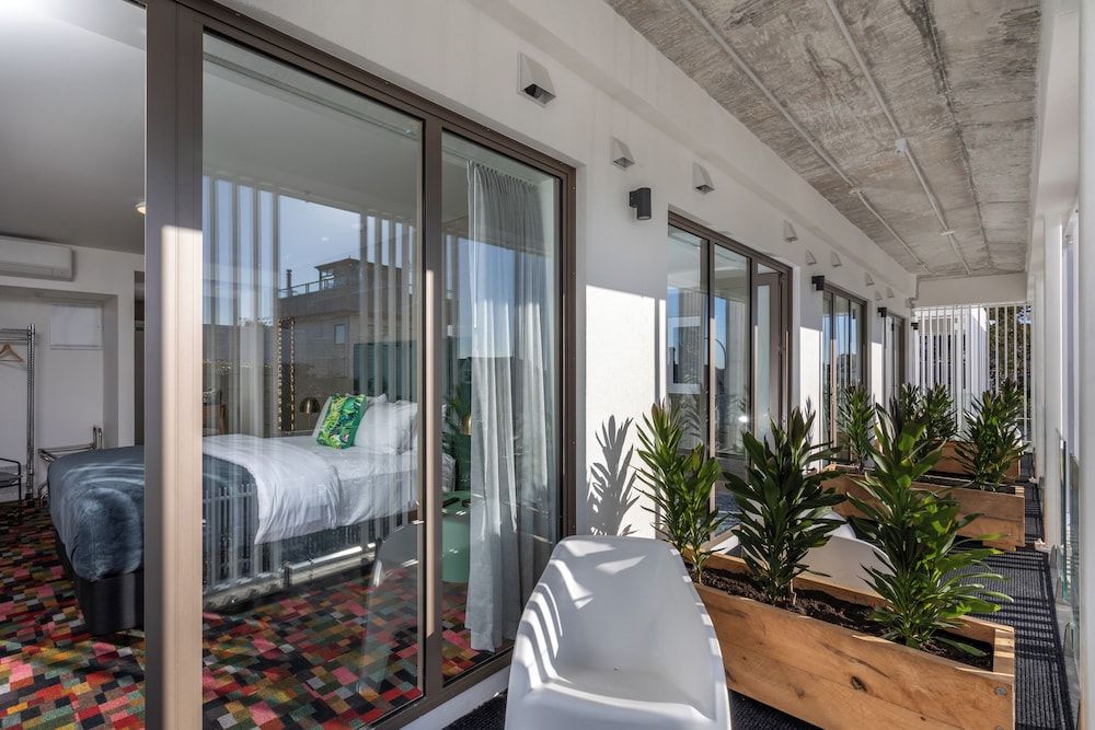 Arluxia Deluxe Studio, City View 12