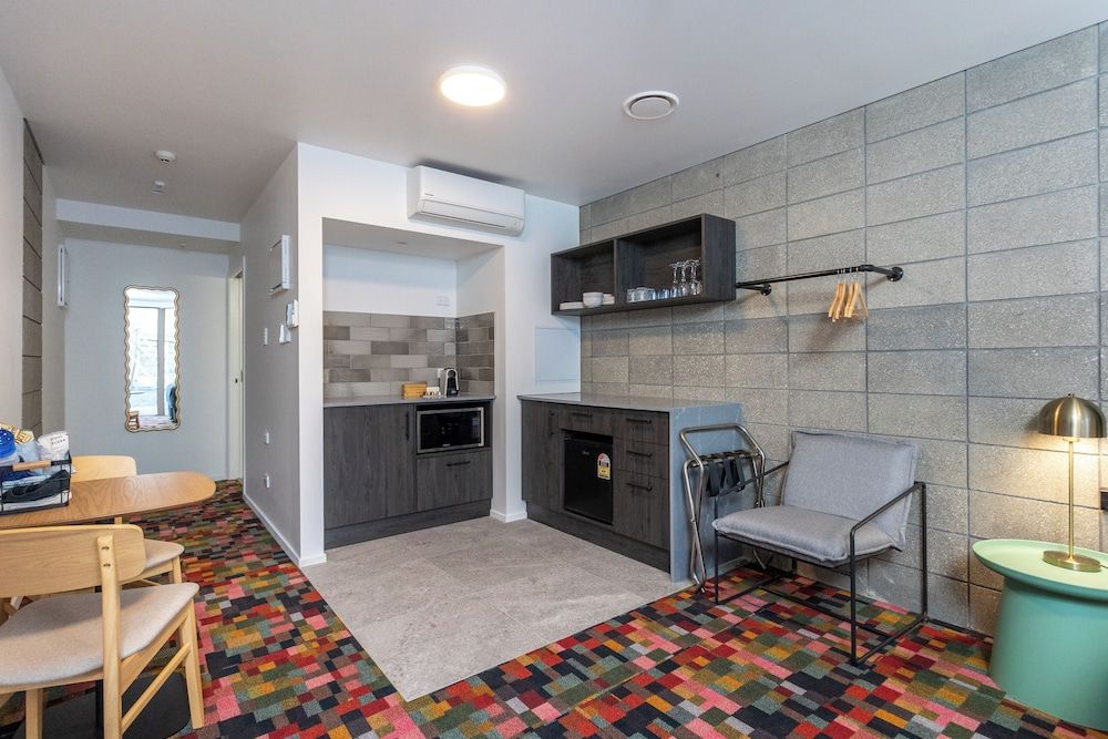 Arluxia Standard Studio 28