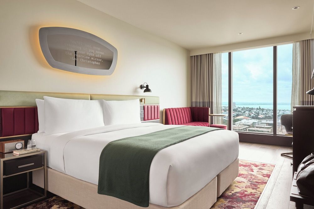 Premium Room, 1 King Bed, Harbor View (High Floor)