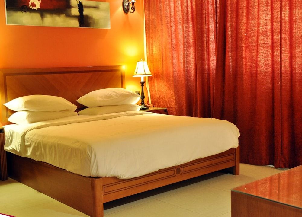 Larosa Hotel Standard Room