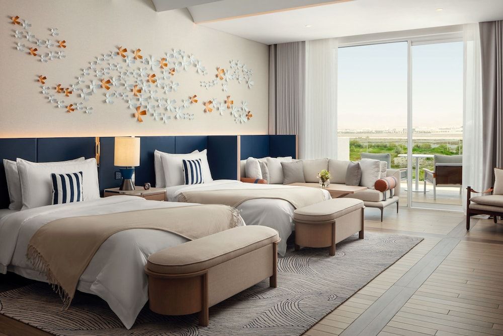 Deluxe Room, 2 Twin Beds, Balcony