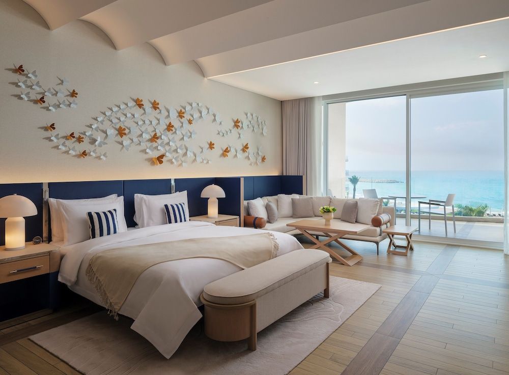 Deluxe Room, 1 King Bed, Balcony, Sea View (Balcony)