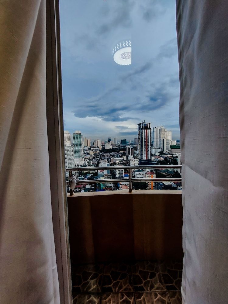 Birch Tower Manila Junior Condo, Bay View 4
