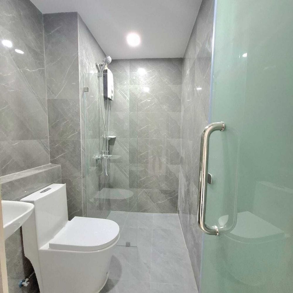 Manila Bayview Luxury Rental Luxury Queen Studio w/ Cityview Netflix 3