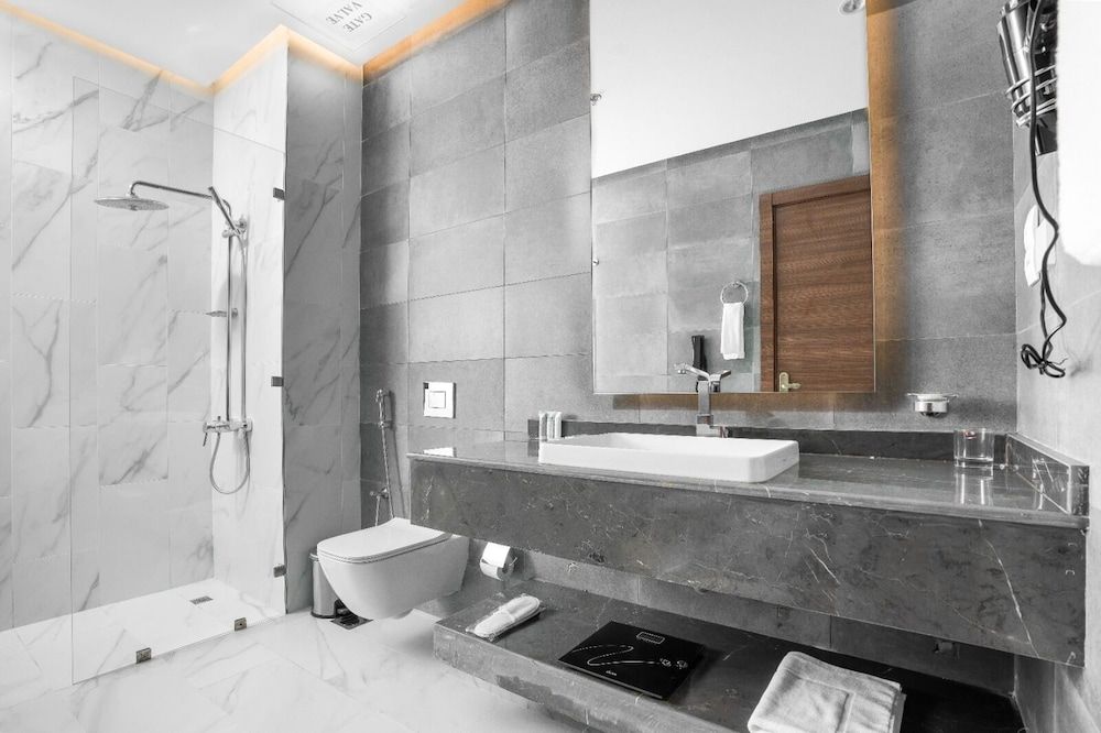 Akasiya Hotel Deluxe Twin Room, 1 Bedroom, Private Bathroom 4