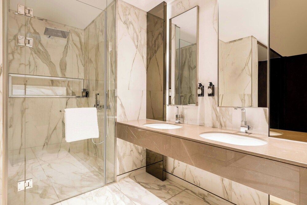 Agora, Doha, Autograph Collection Deluxe Suite, 1 Bedroom, Non Smoking, City View 5