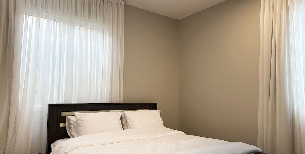 Al-Mutamarat A-19 Timeless History XZ87