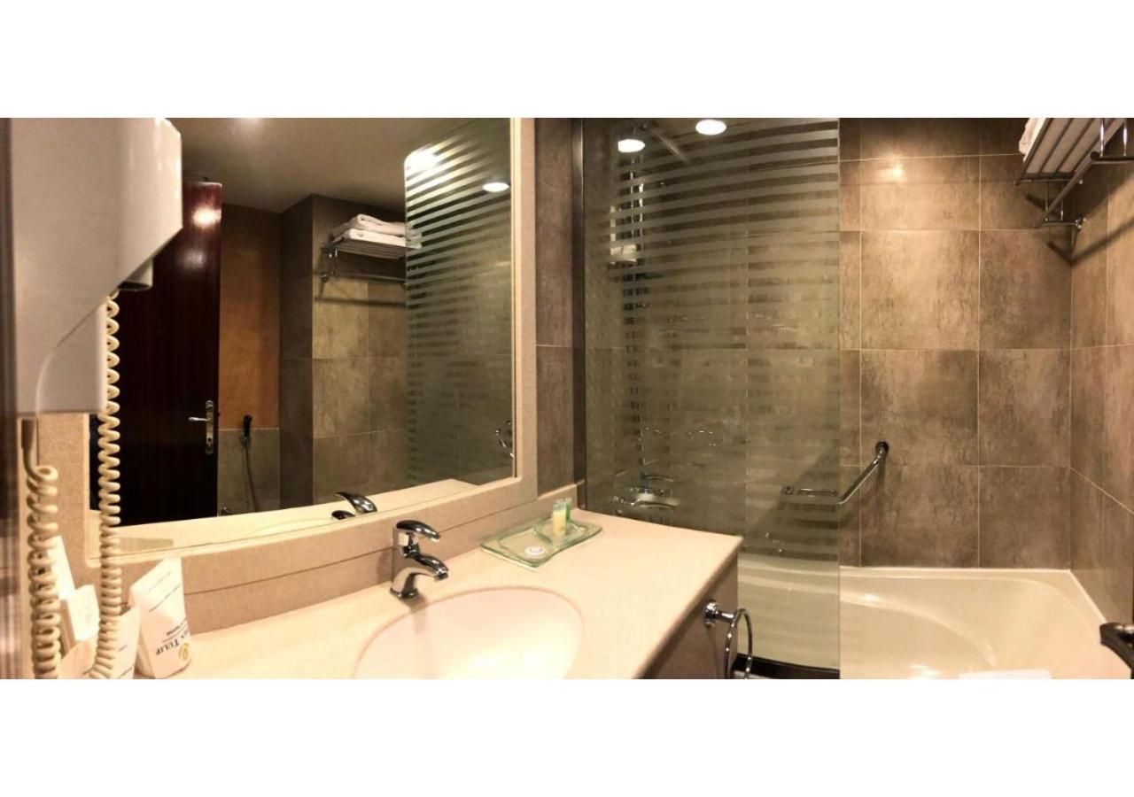 Standard Room - 1 King Bed 29SQM