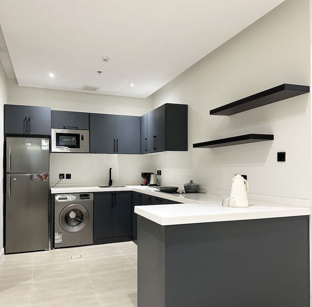 Kease Malqa D-1 Royal Touch  AX37 Design Apartment, 3 Bedrooms 4