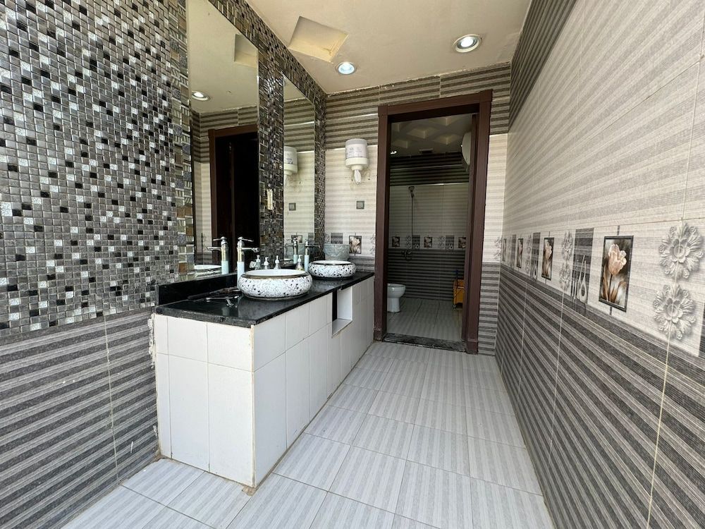 VIP resort chalet 19 Chalet, Patio, Garden View 5