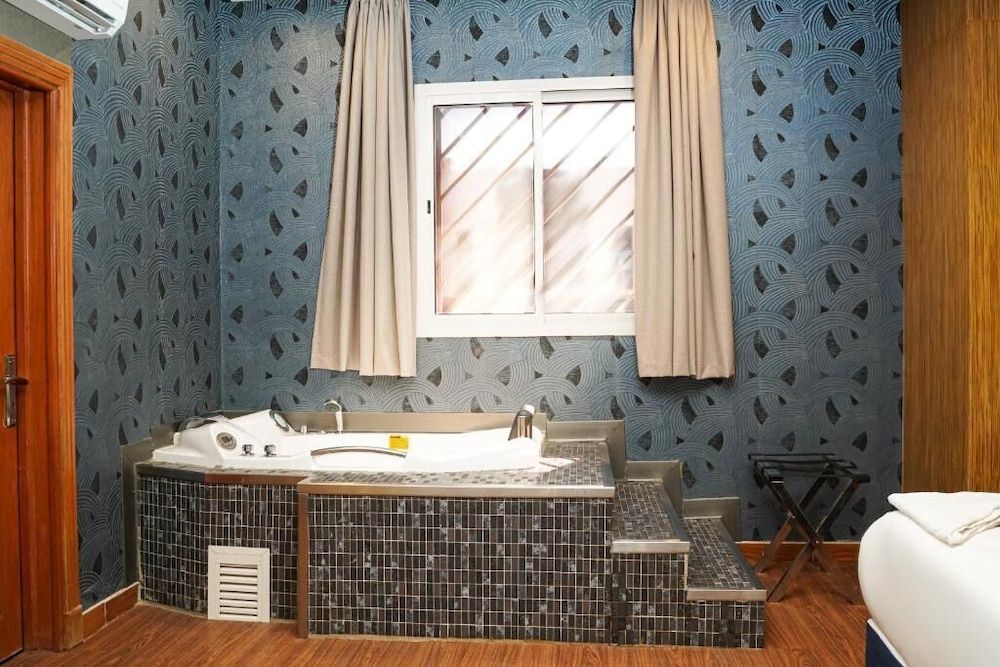 Palette Luxury Credi Hotel Suite 6