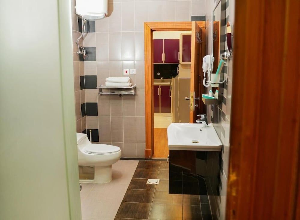 Palette Luxury Credi Hotel Suite 7