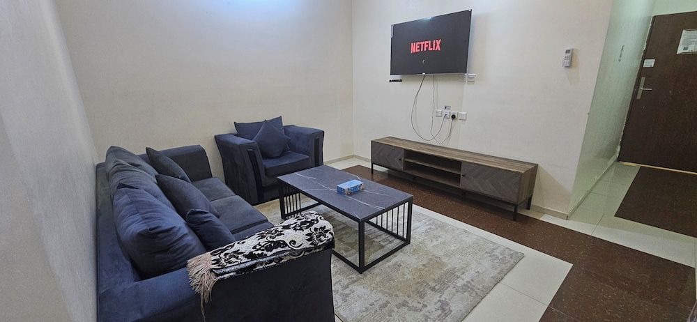 Junior Apartment