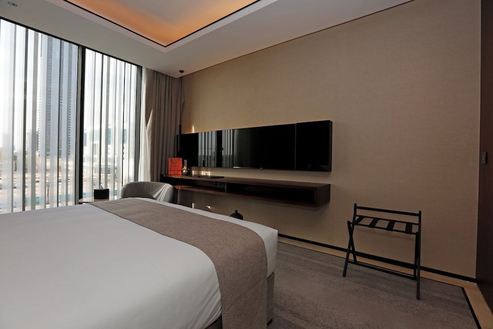ALMA Hotel Riyadh Deluxe Double Room, Private Bathroom, City View 16